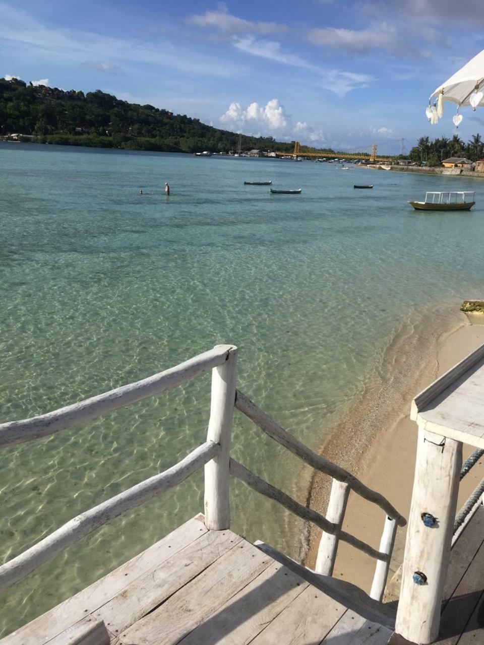 Rumah Marta Ceningan Island Lembongan Buitenkant foto