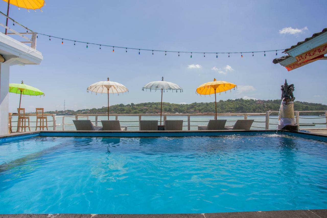 Rumah Marta Ceningan Island Lembongan Buitenkant foto